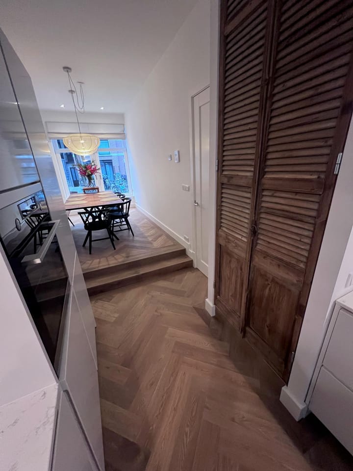 Photo 3 of Eerste Jan van der Heijdenstraat 45-E