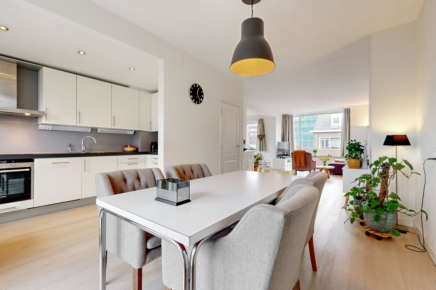 Photo 4 of Mariastraat 45