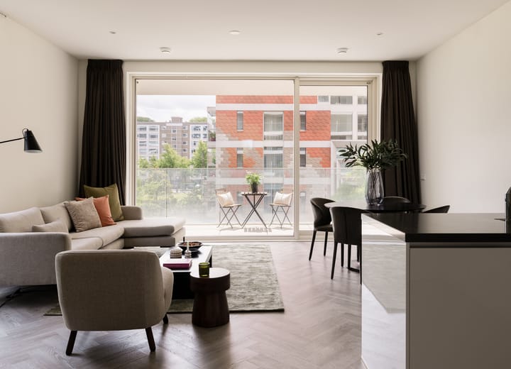 Foto 4 van Rosy Wertheimstraat 39