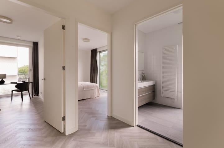 Photo 16 of Rosy Wertheimstraat 39