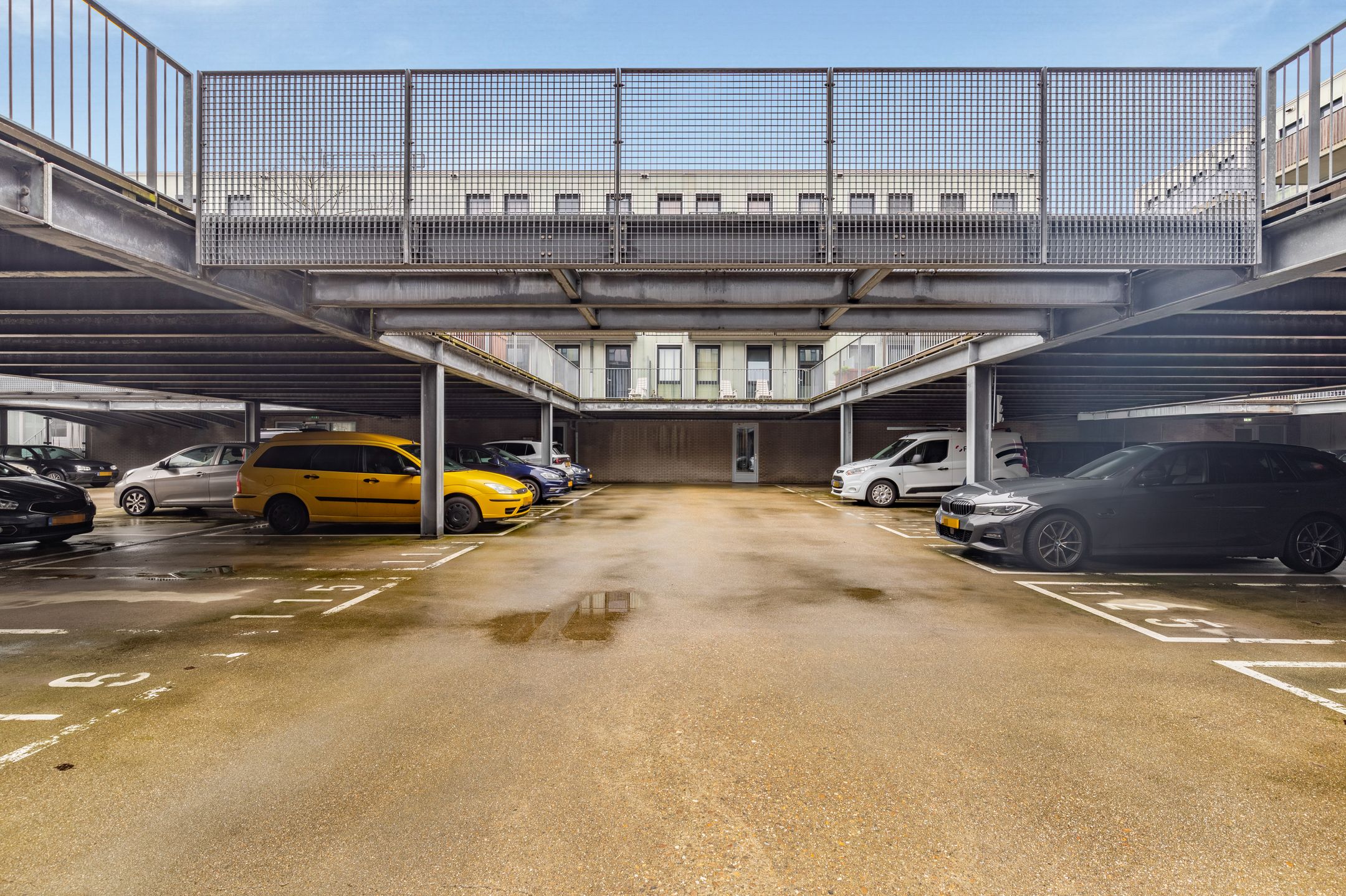 Foto 39 van Laan der Nederlanden 70-A