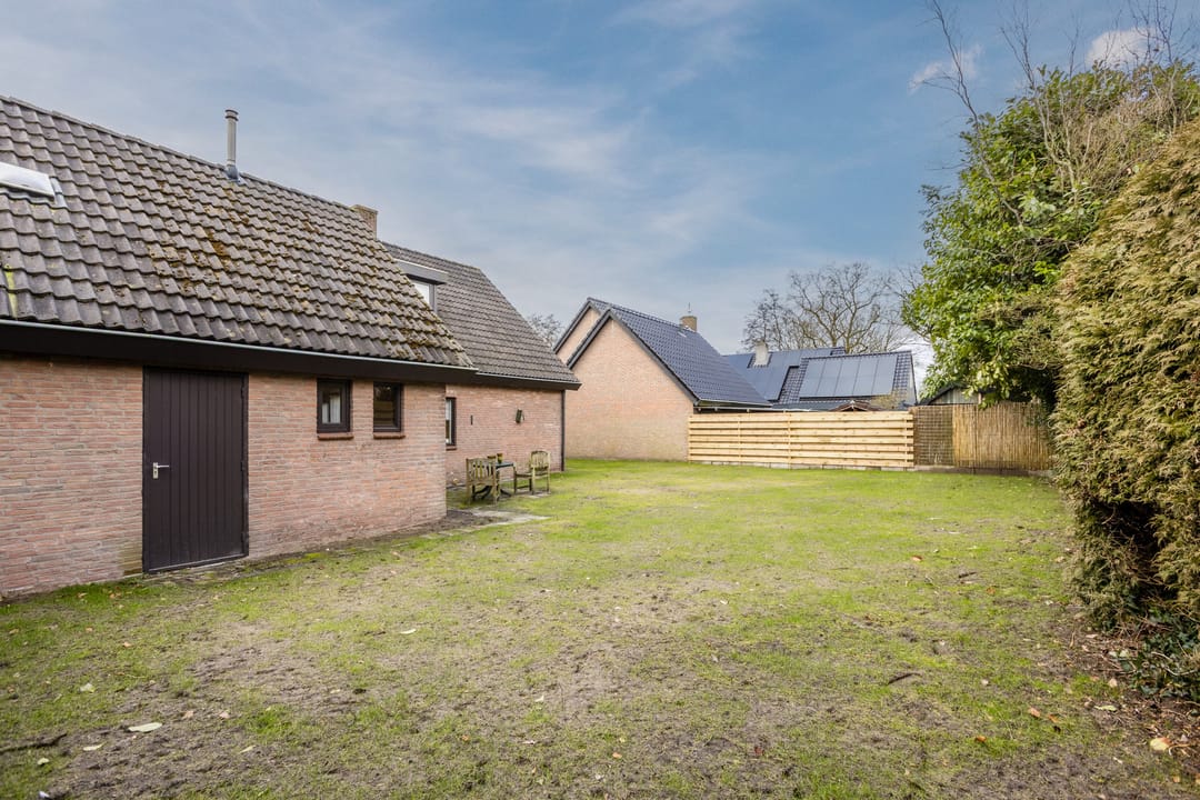 Photo 41 of Nicolaas ten Woldeweg 19