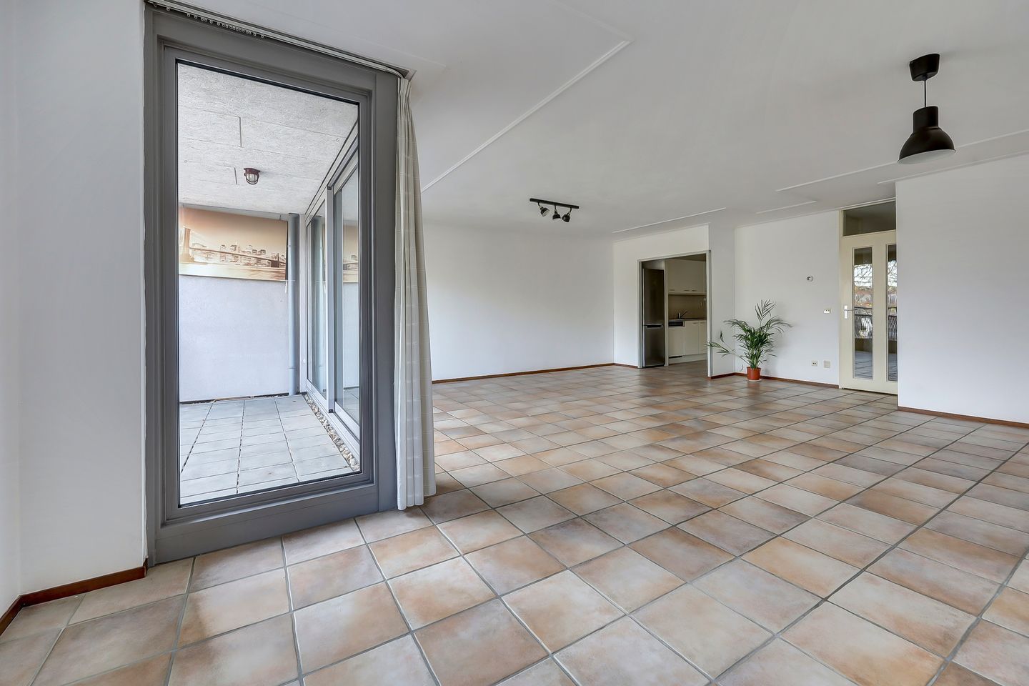 Photo 5 of van Berckelstraat 50
