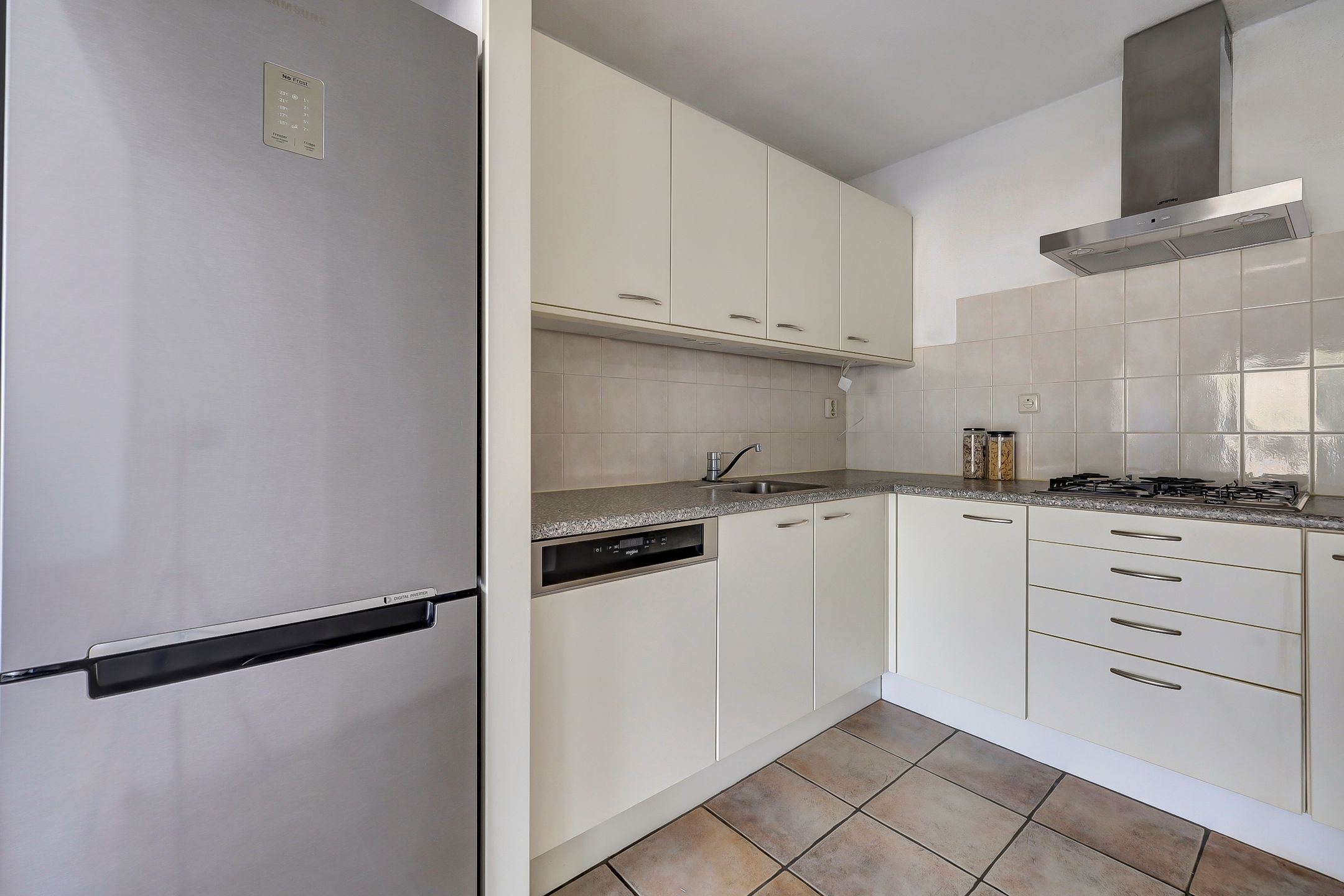 Photo 12 of van Berckelstraat 50