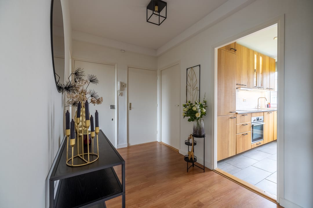 Photo 13 of van Hogendorplaan 48-A