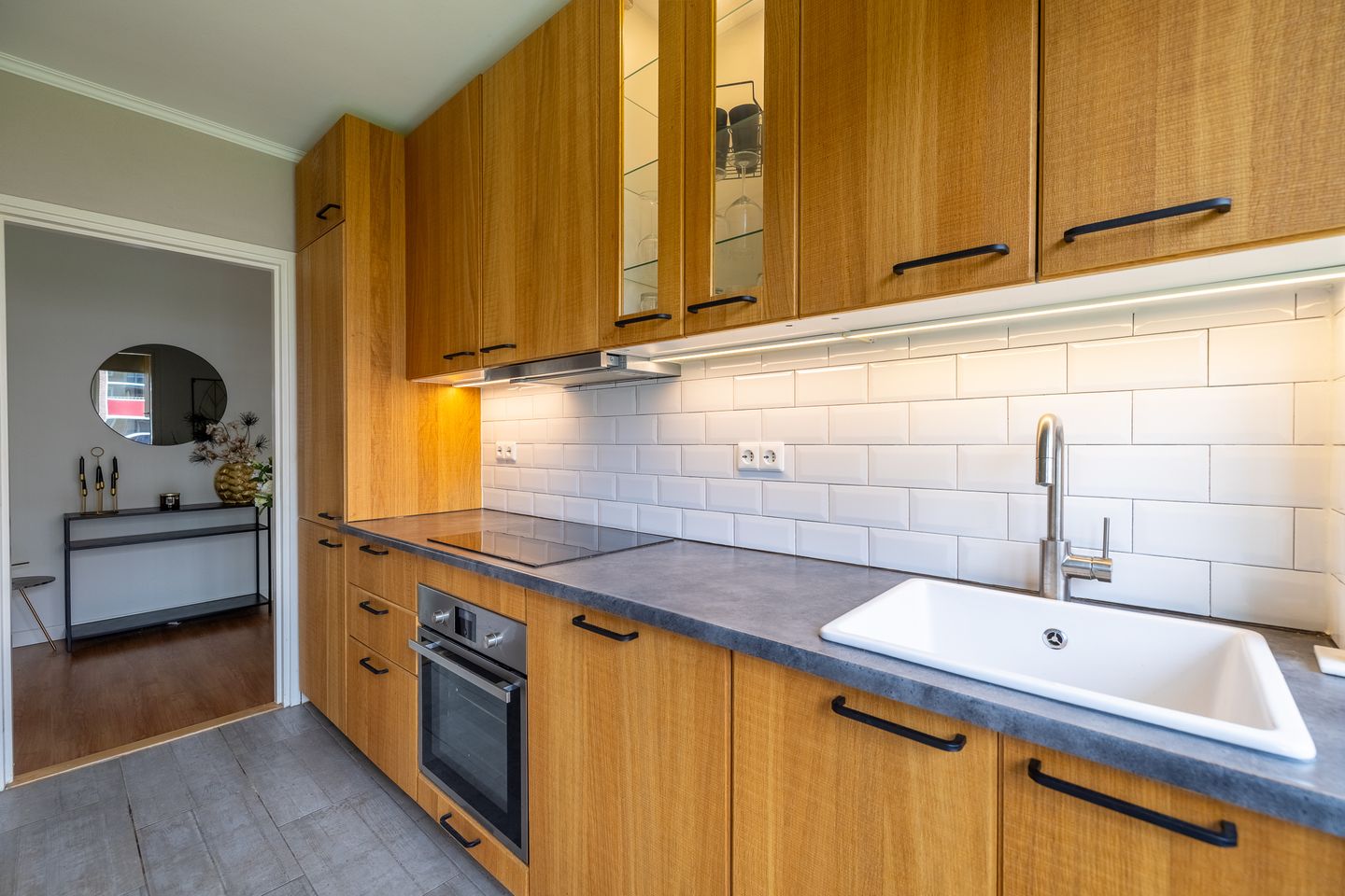 Photo 19 of van Hogendorplaan 48-A