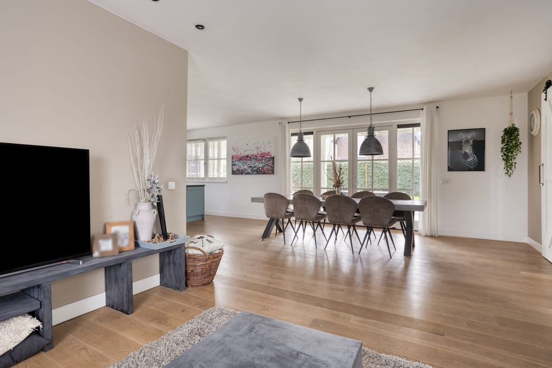 Photo 17 of Mackenhof 14