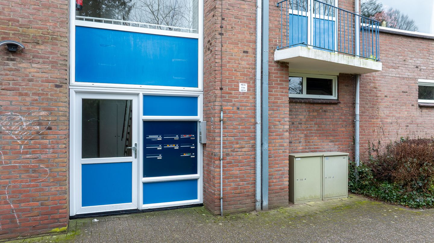 Photo 34 of van Hogendorplaan 48-A