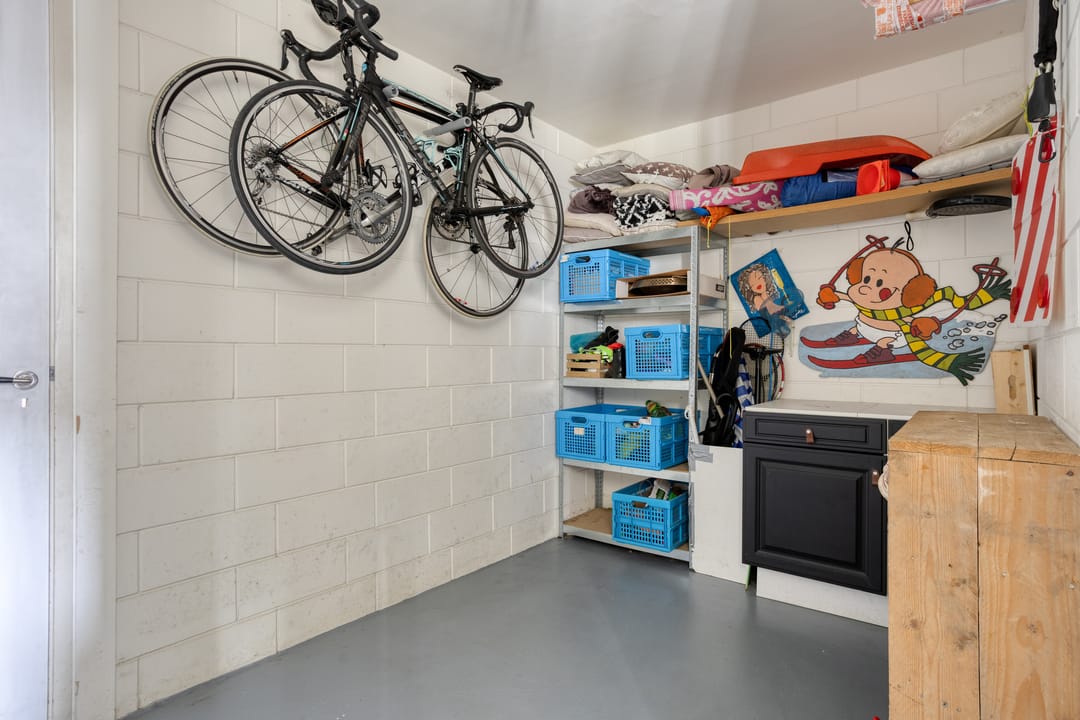 Photo 31 of Mackenhof 14