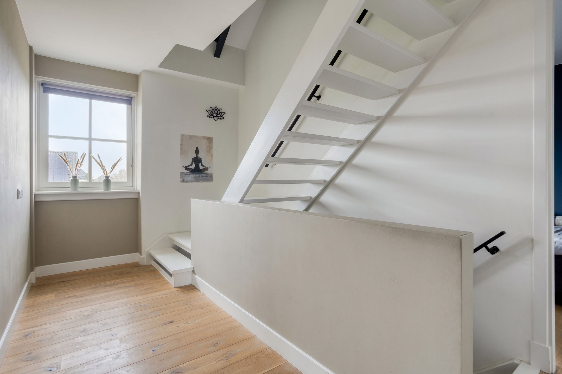 Photo 33 of Mackenhof 14