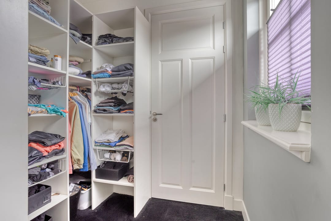 Photo 37 of Mackenhof 14