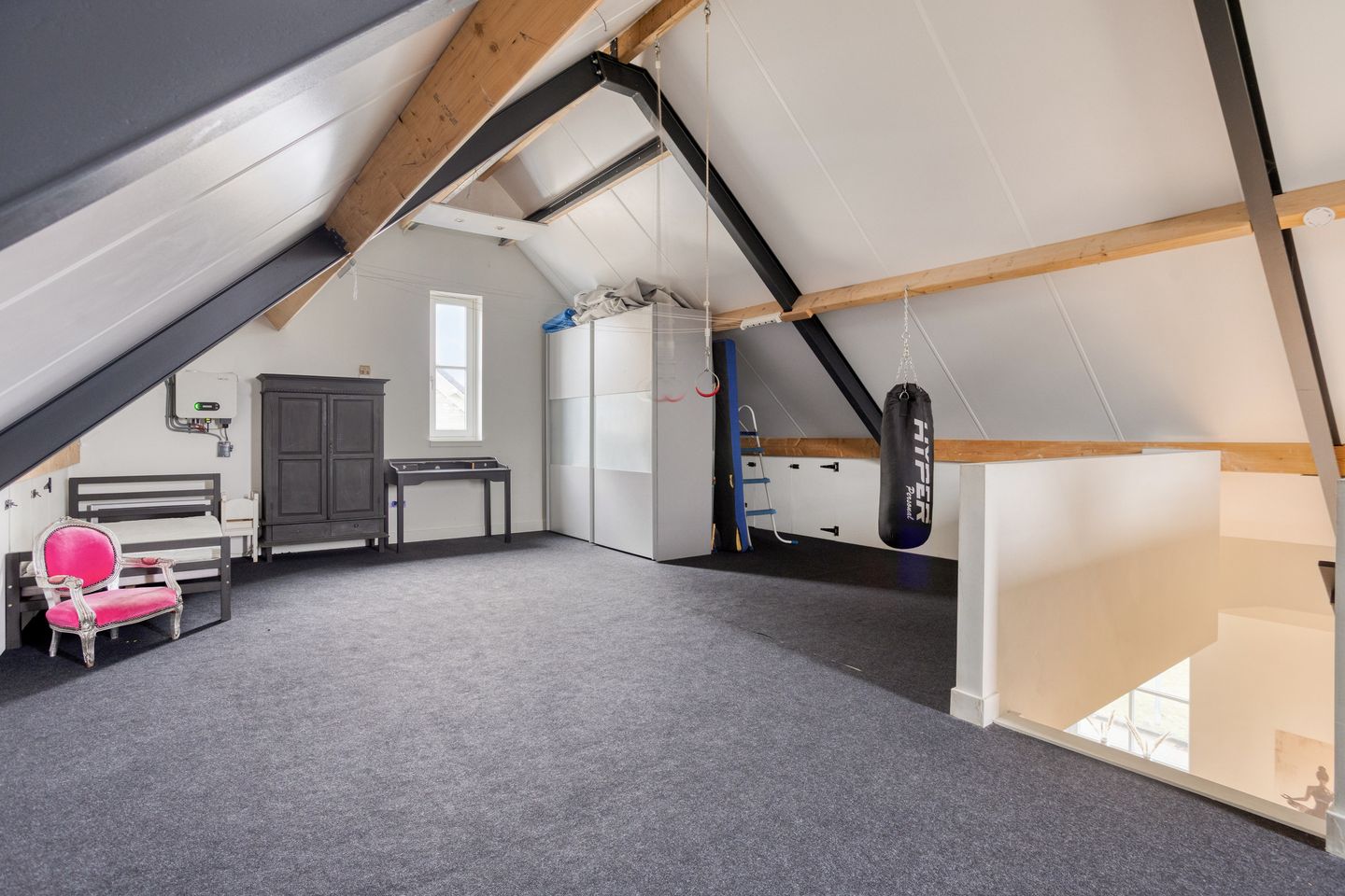 Photo 44 of Mackenhof 14