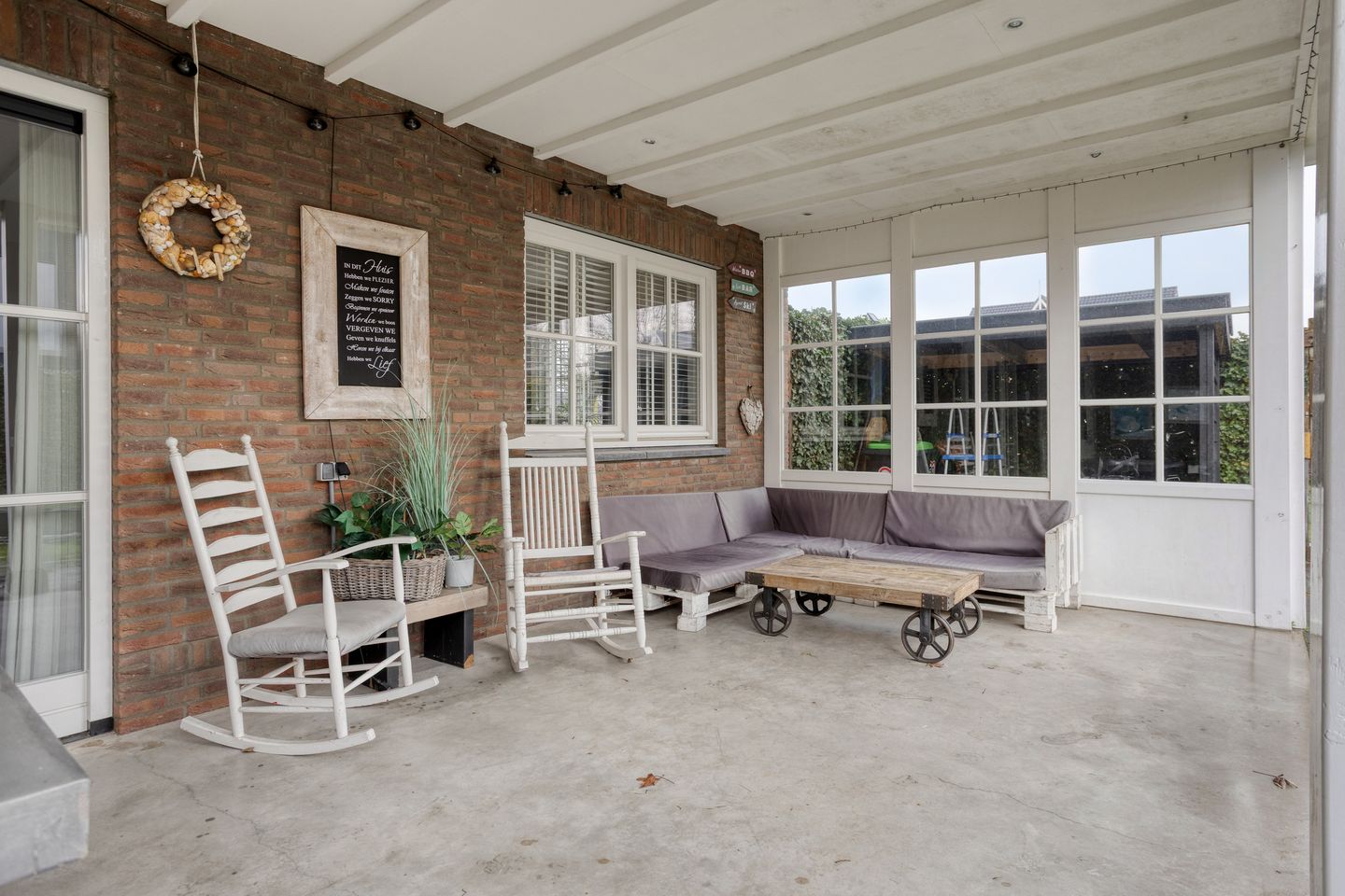 Photo 49 of Mackenhof 14