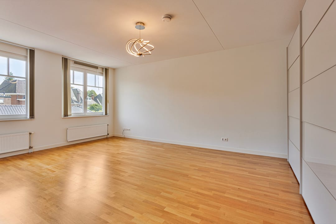 Foto 31 van Reinier van Holylaan 25