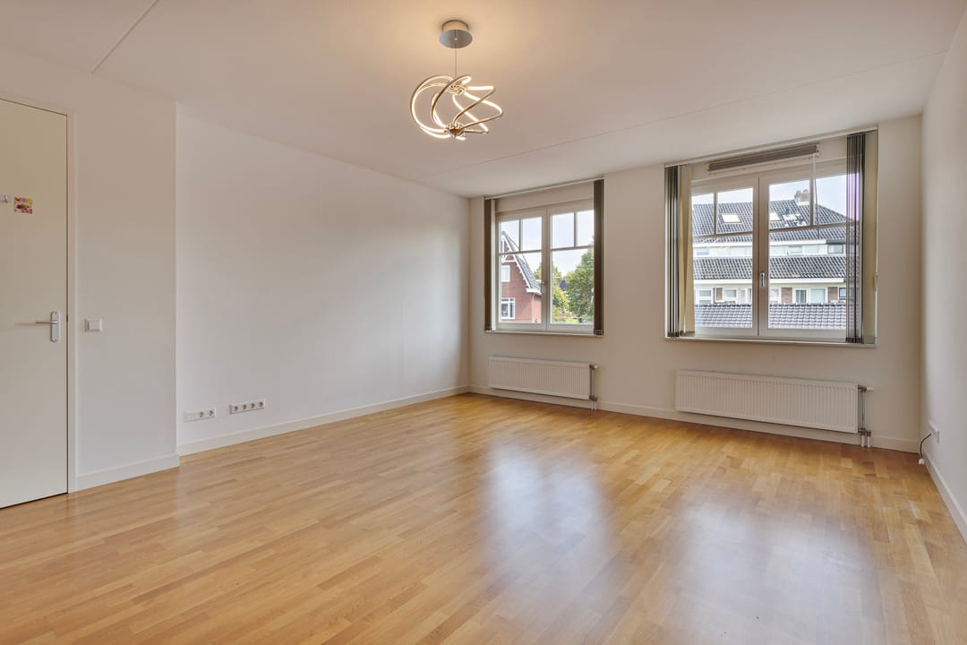 Foto 32 van Reinier van Holylaan 25