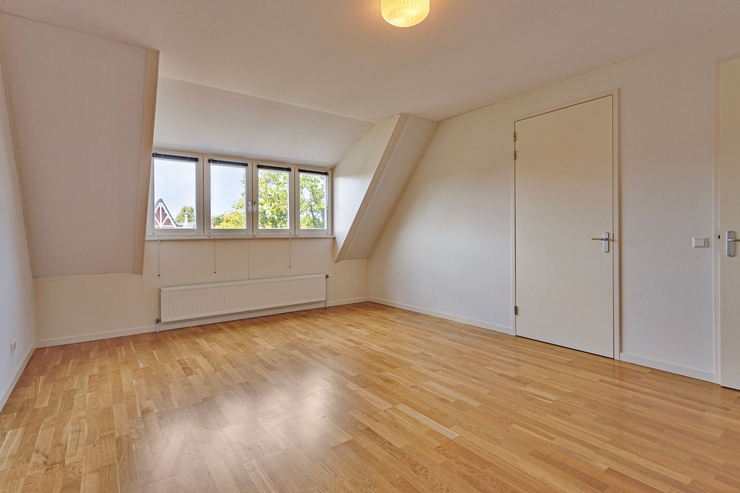 Foto 35 van Reinier van Holylaan 25