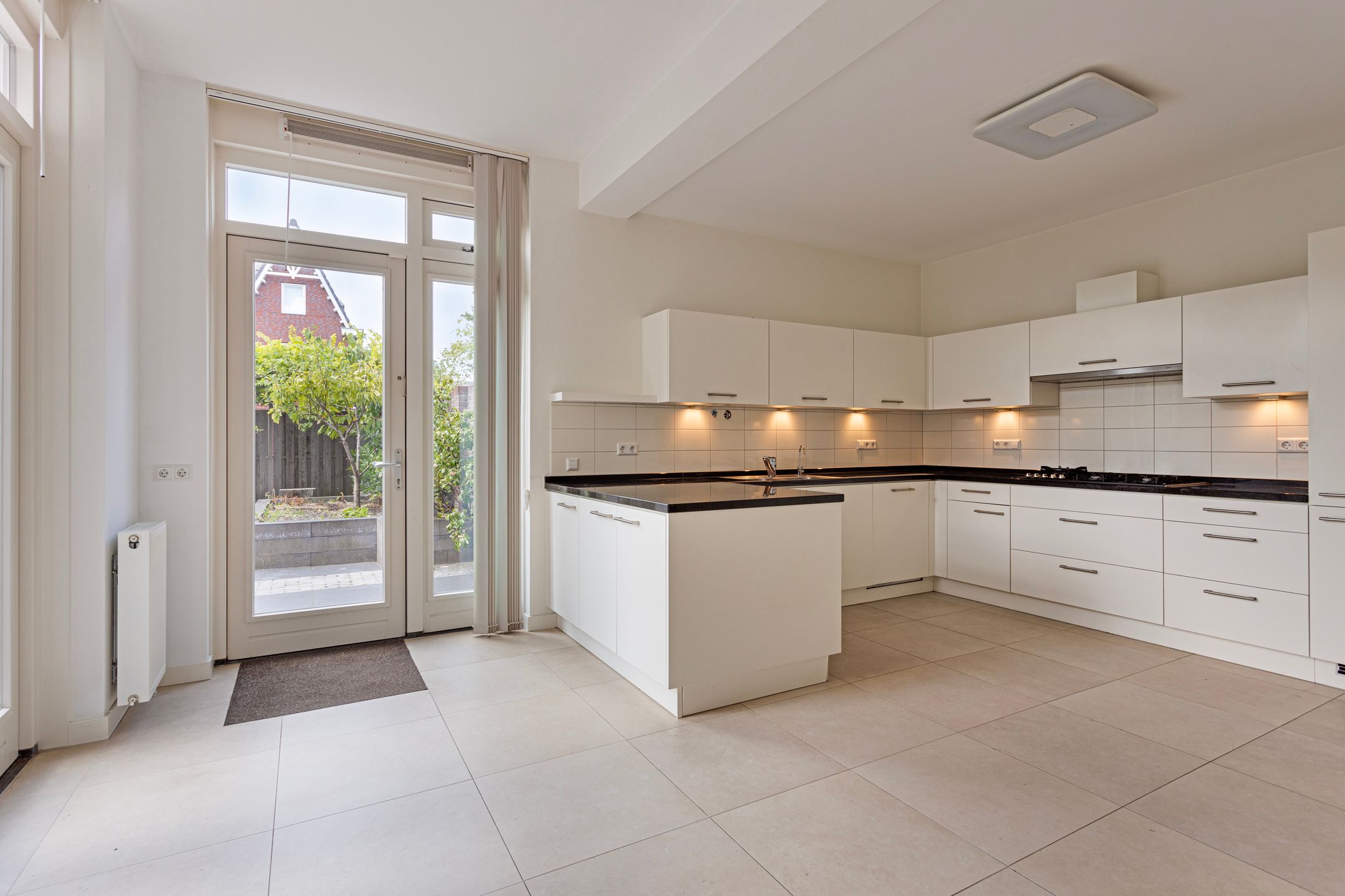 Foto 9 van Reinier van Holylaan 25