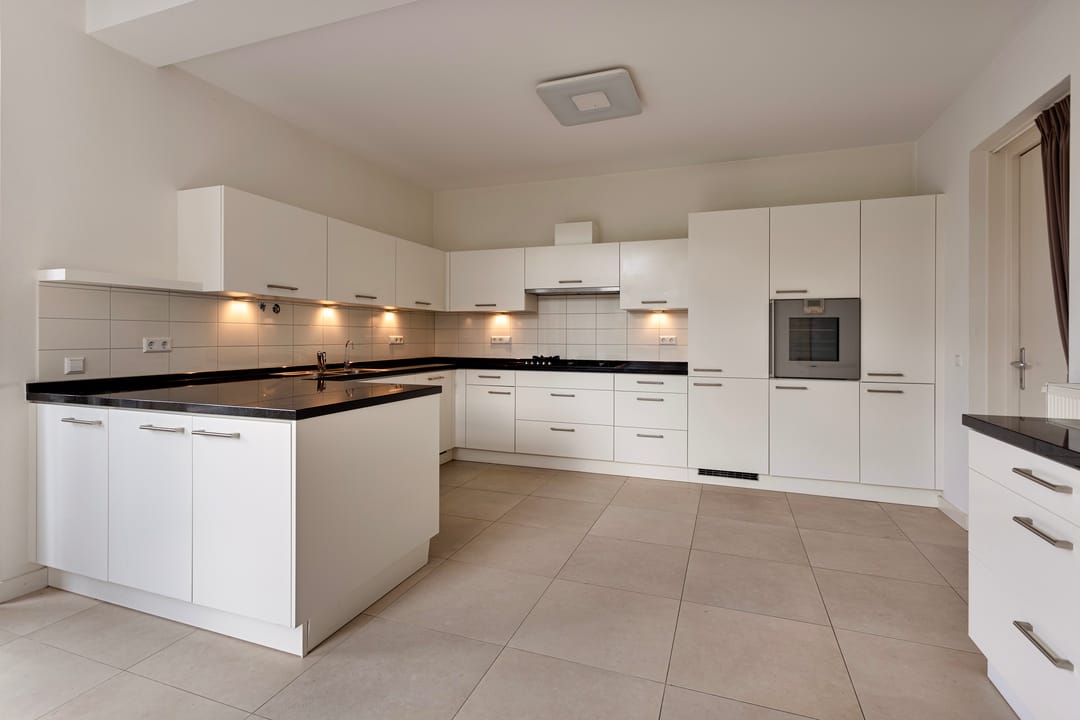 Foto 11 van Reinier van Holylaan 25