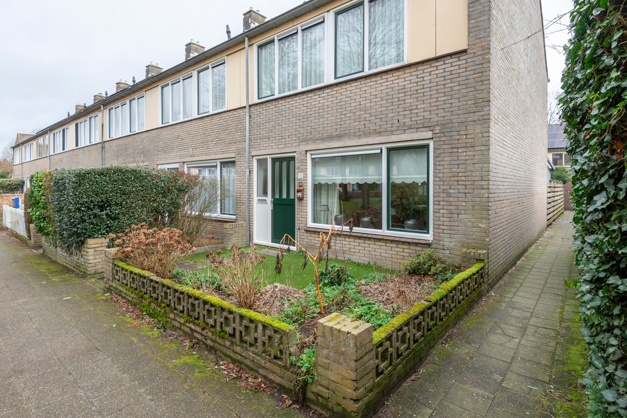 Foto 3 van Patrijzenhof 193