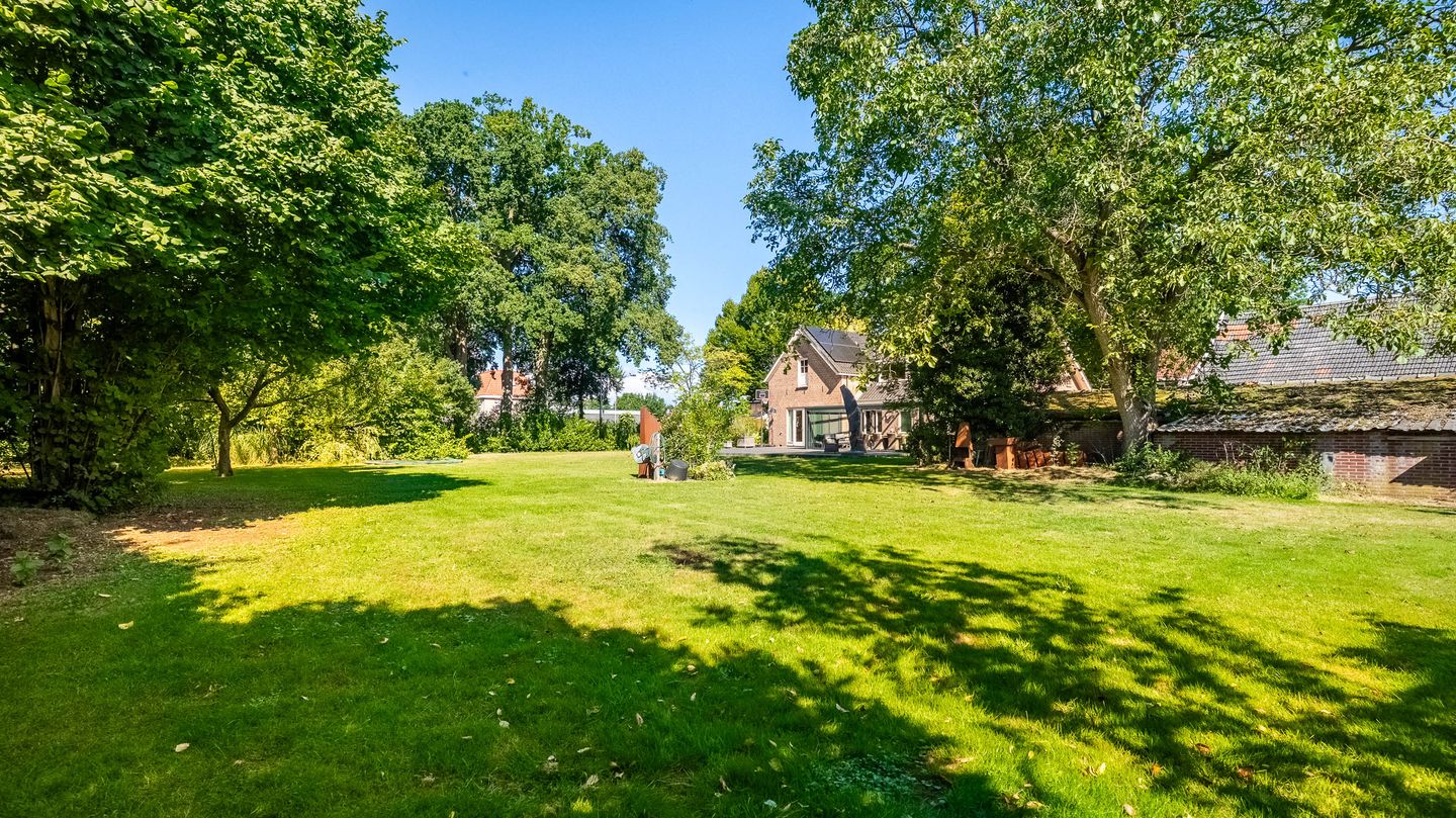 Foto 40 van Bornerbroeksestraat 366