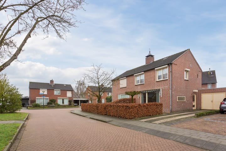 Foto 4 van Anemonenstraat 17