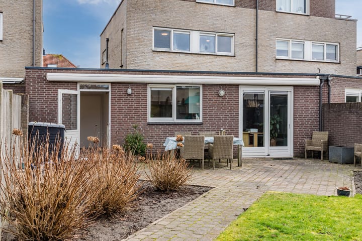 Foto 24 van Johanna Naberstraat 9