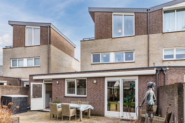 Foto 25 van Johanna Naberstraat 9