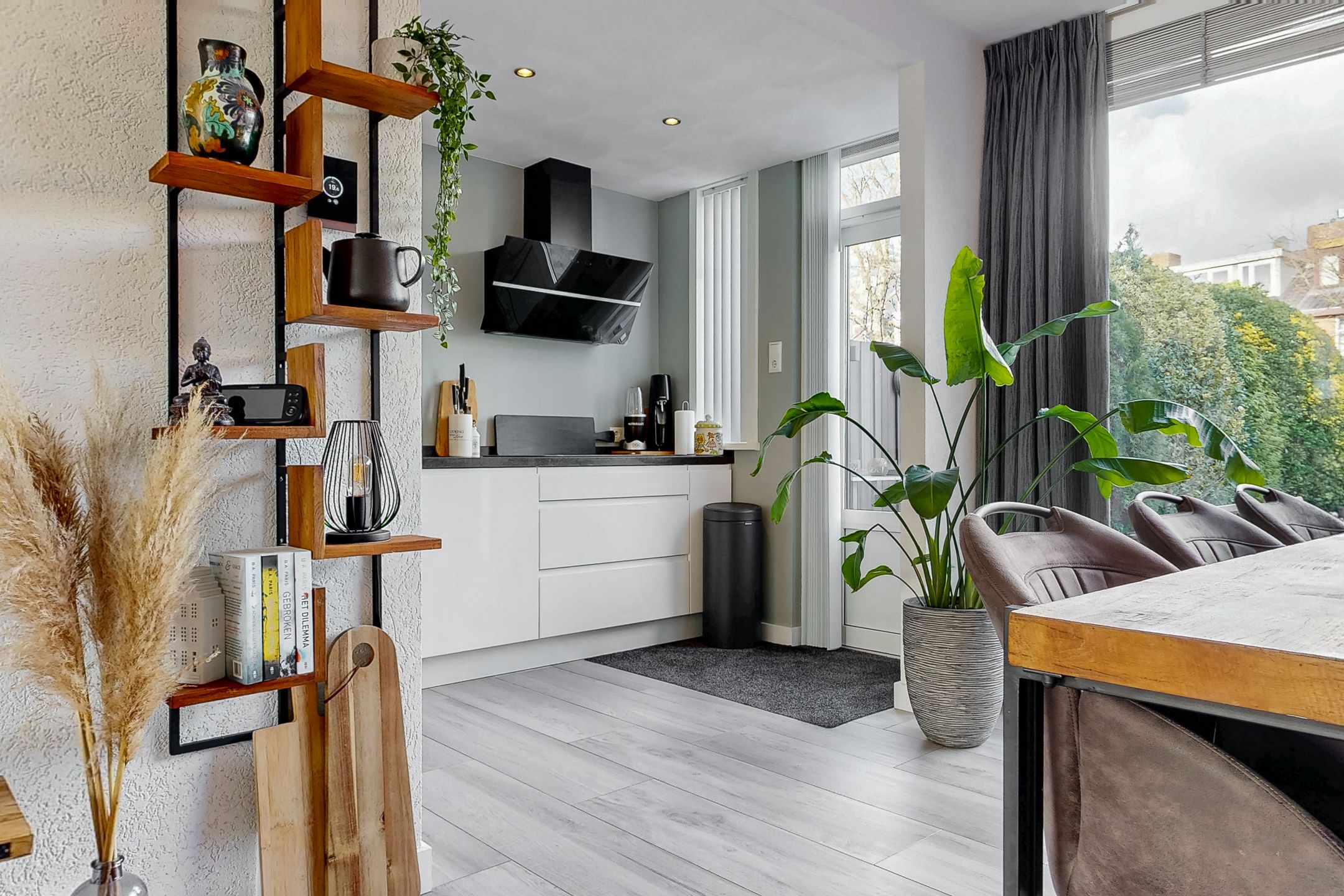 Foto 12 van Anna Pawlowastraat 34