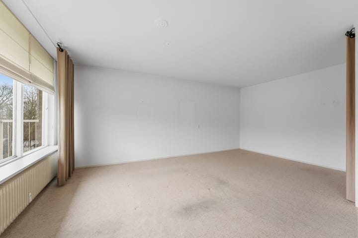 Photo 4 of Kloosplantsoen 651