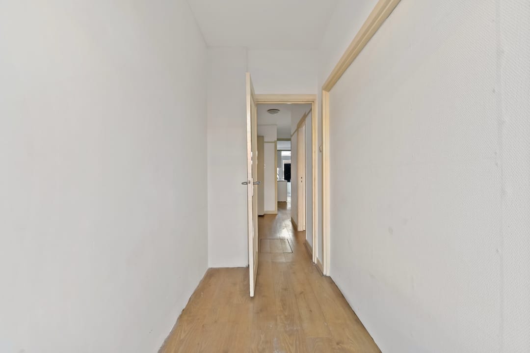 Foto 17 van Linnaeusstraat 182