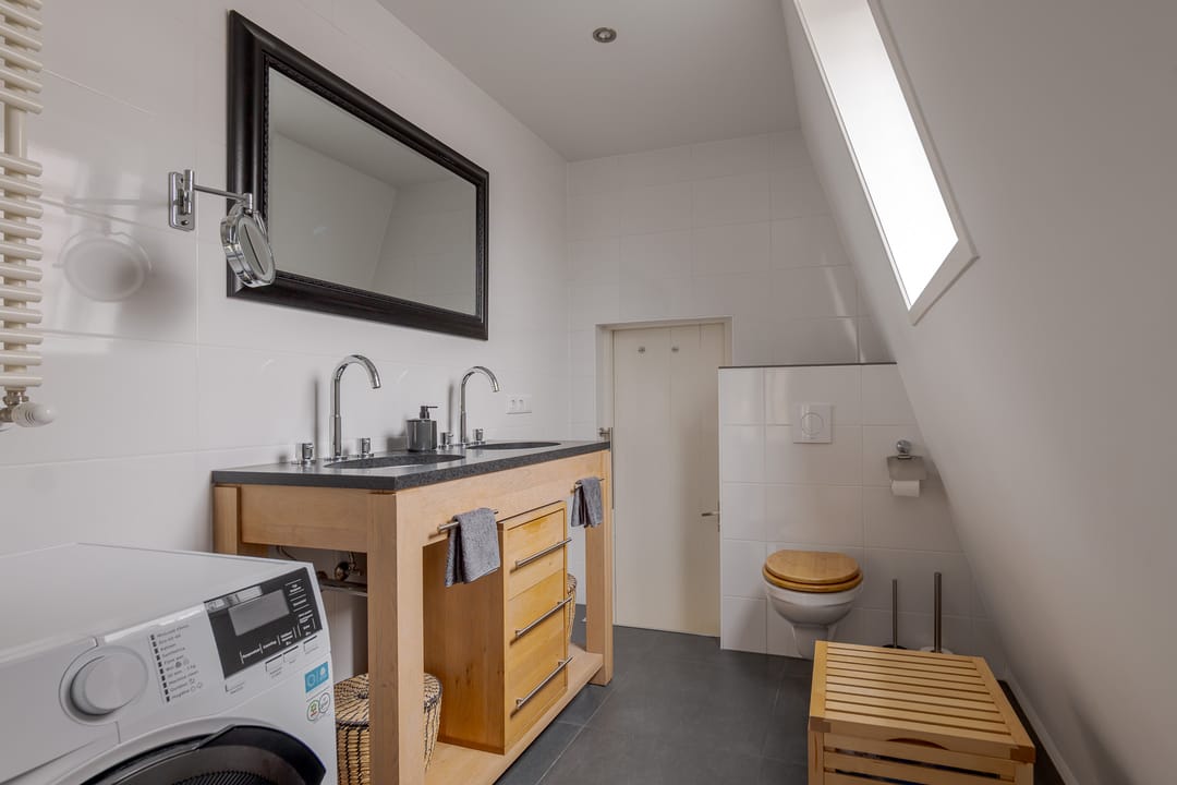 Photo 26 of Emmastraat 86