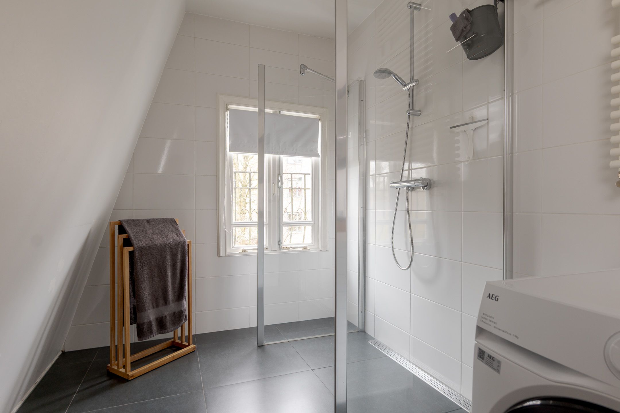 Photo 27 of Emmastraat 86