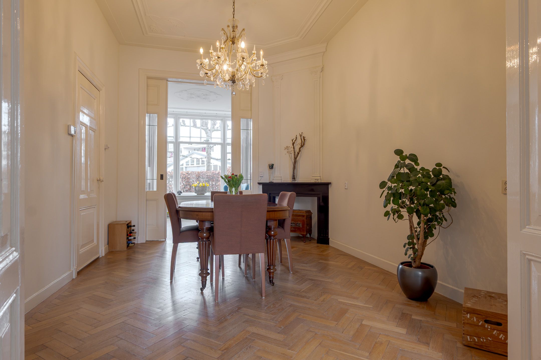 Photo 12 of Emmastraat 86