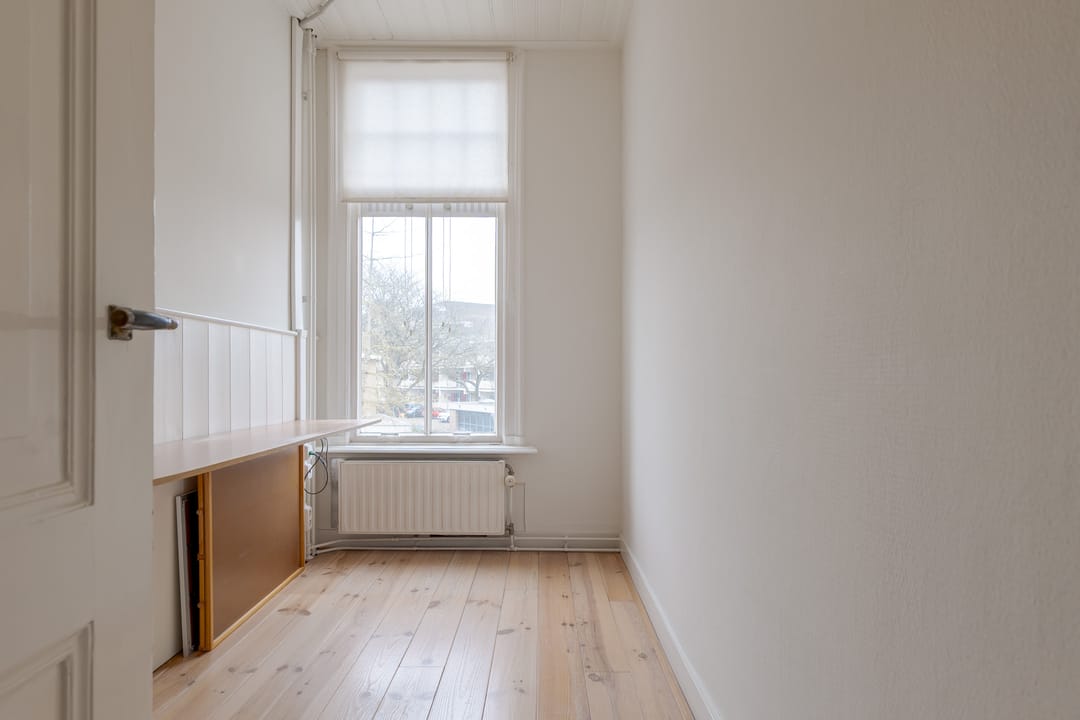 Photo 37 of Emmastraat 86