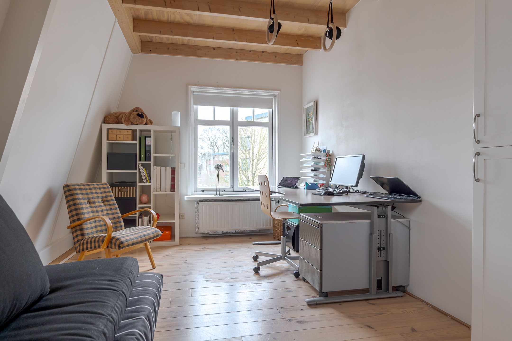 Photo 45 of Emmastraat 86