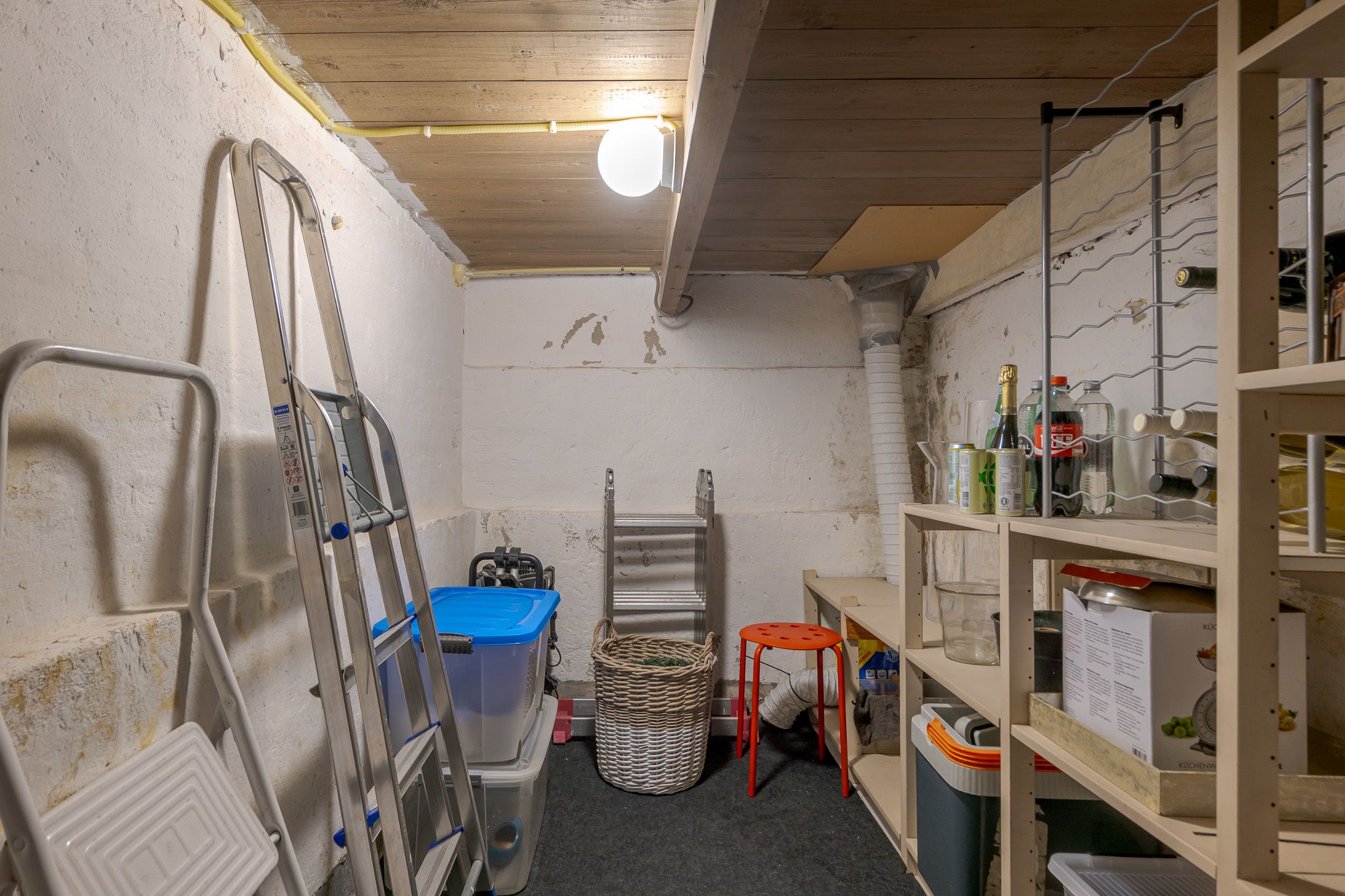 Photo 48 of Emmastraat 86