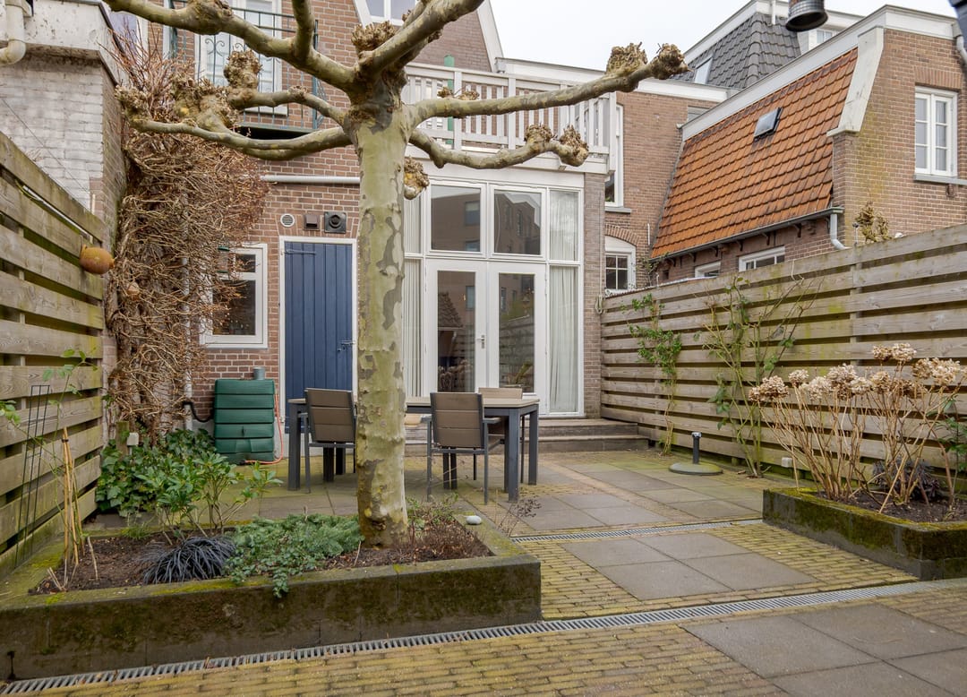 Photo 56 of Emmastraat 86