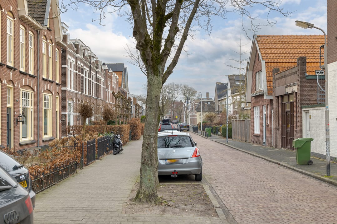 Photo 62 of Emmastraat 86