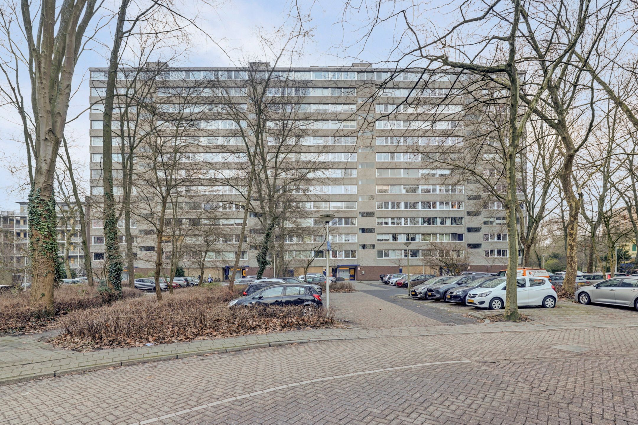Aart van der Leeuwlaan 84 