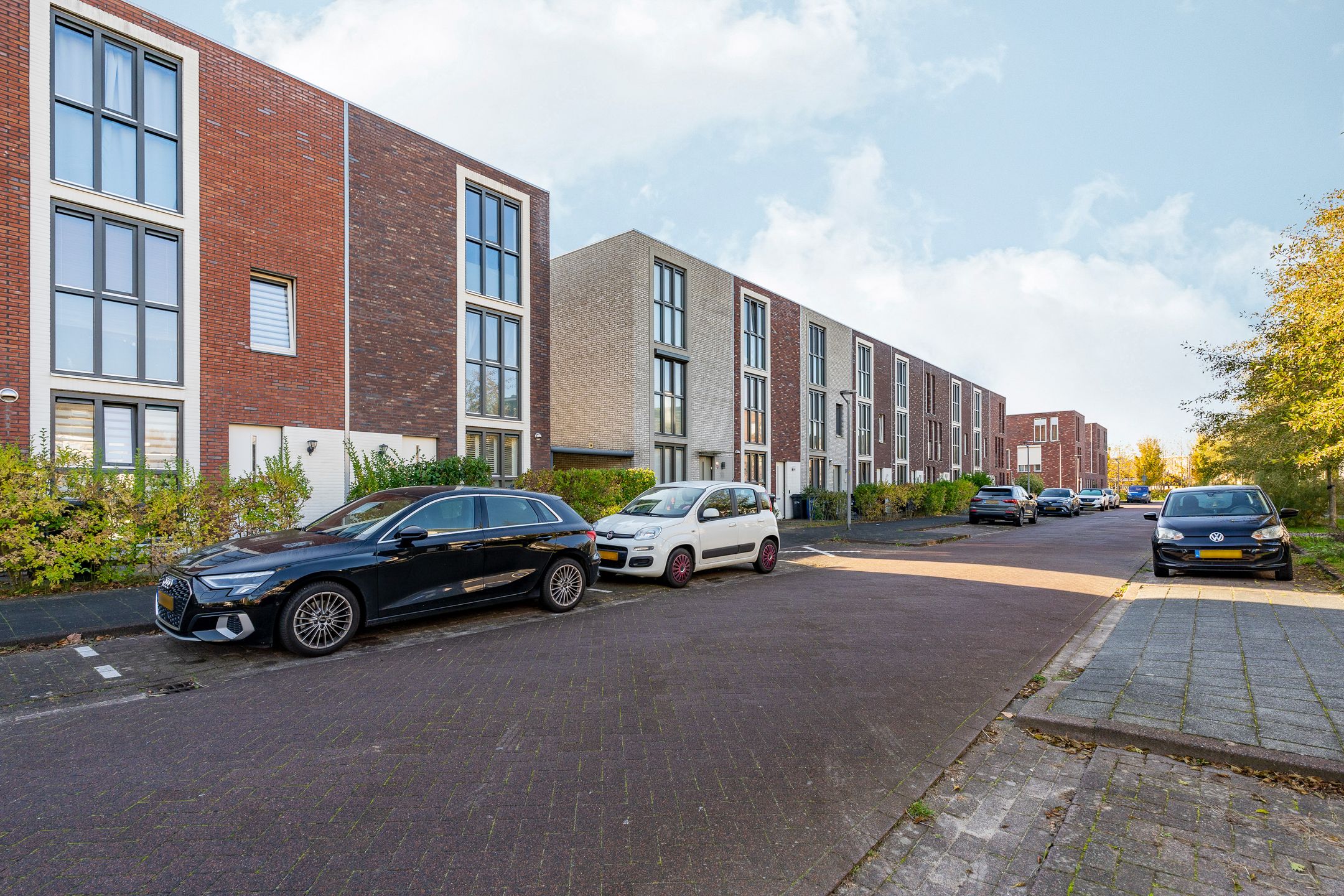 Photo 39 of Hebatstraat 26