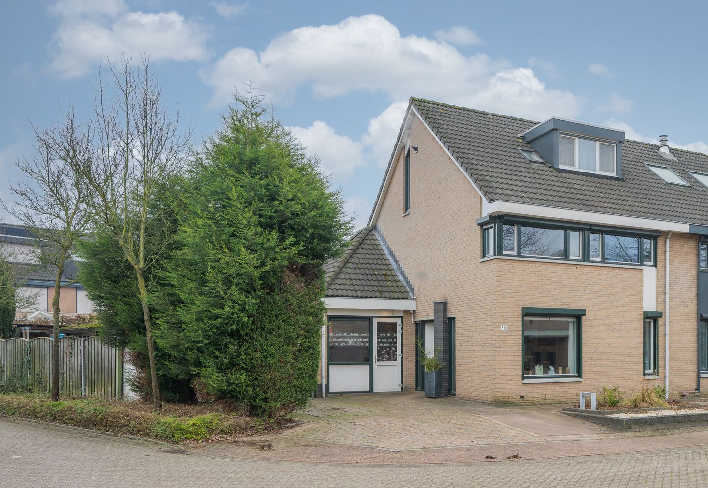 Foto 5 van Amethist 38