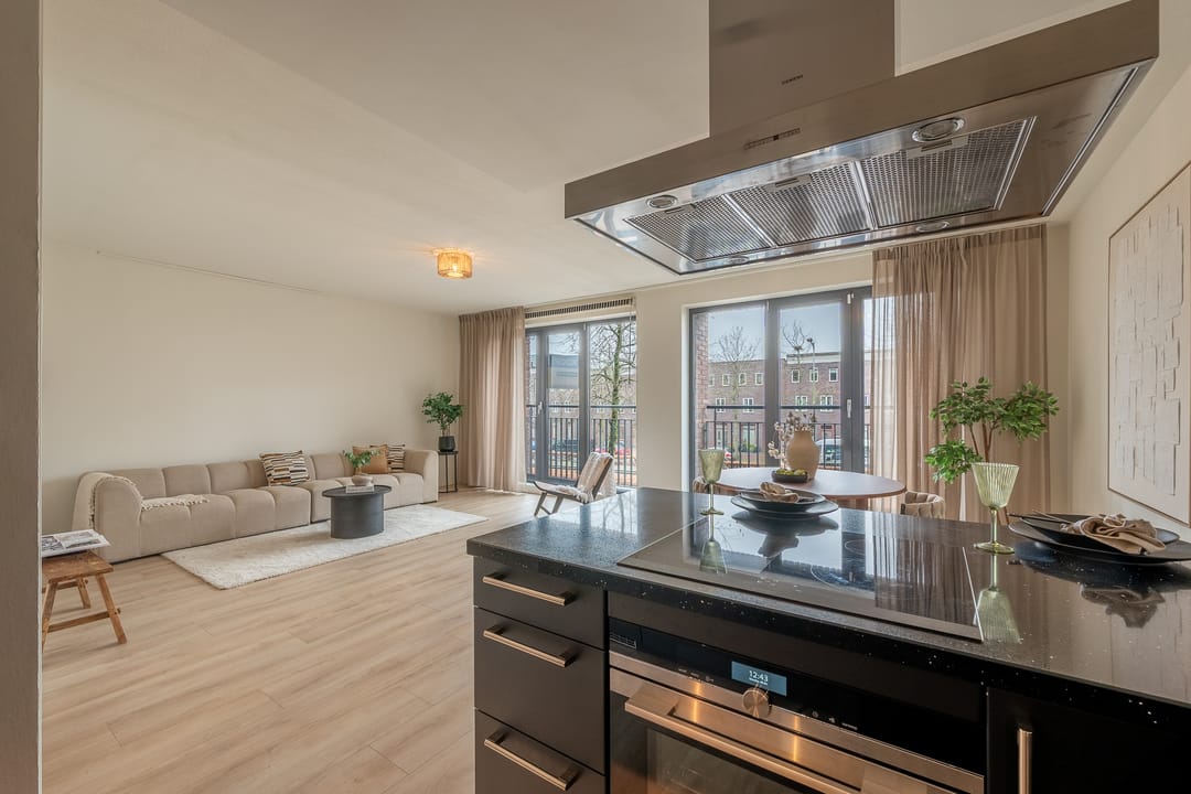 Foto 2 van Julius Pergerstraat 19