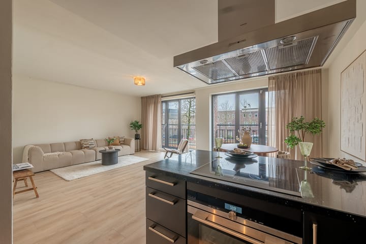 Foto 2 van Julius Pergerstraat 19