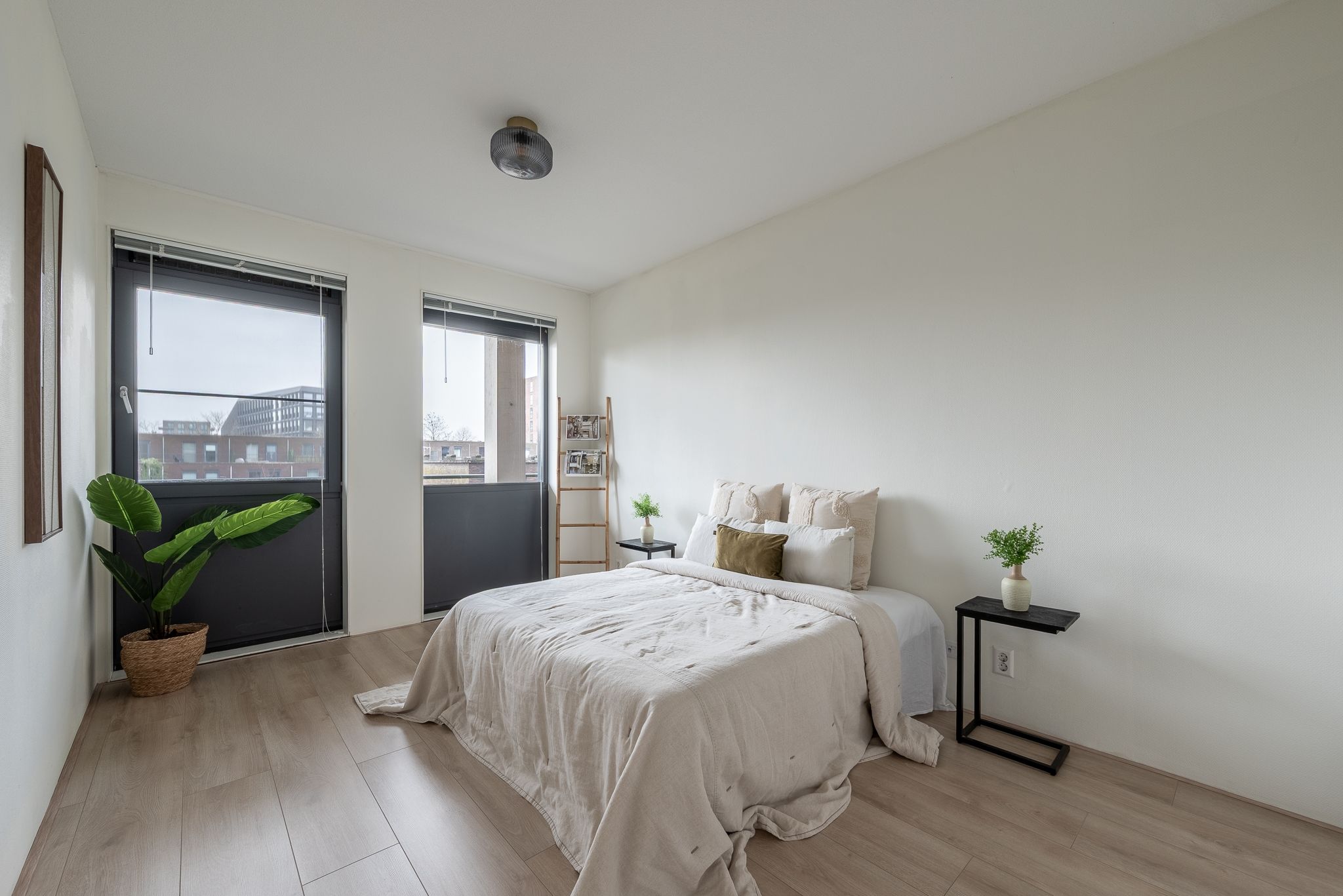 Foto 12 van Julius Pergerstraat 19