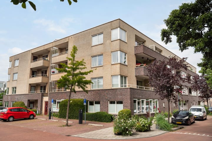 Foto 6 van Potgieterlaan 8-V