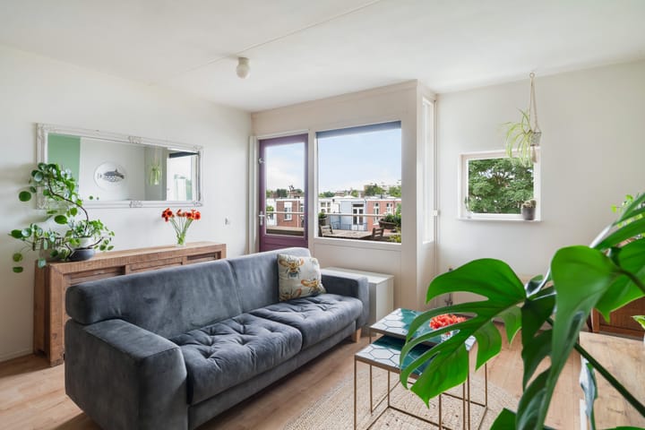 Foto 21 van Potgieterlaan 8-V