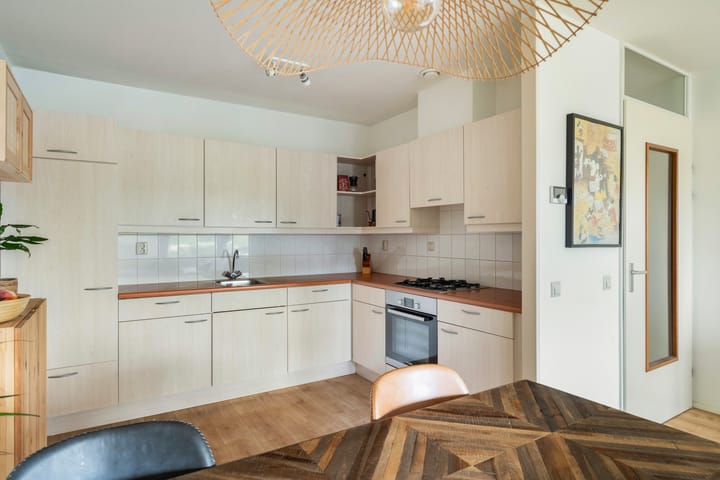 Foto 25 van Potgieterlaan 8-V