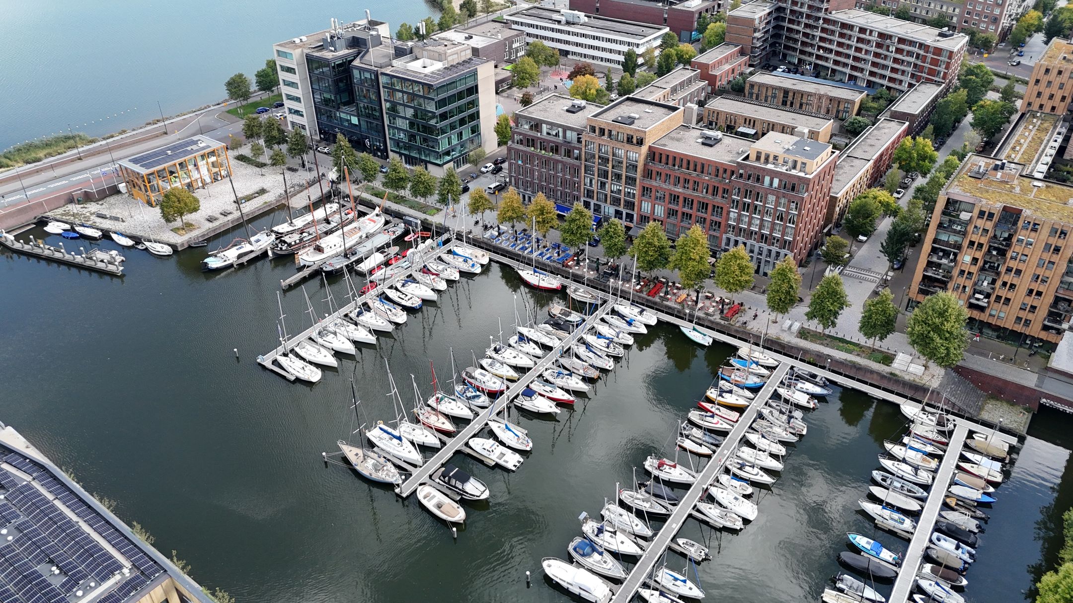 Foto 33 van Julius Pergerstraat 19