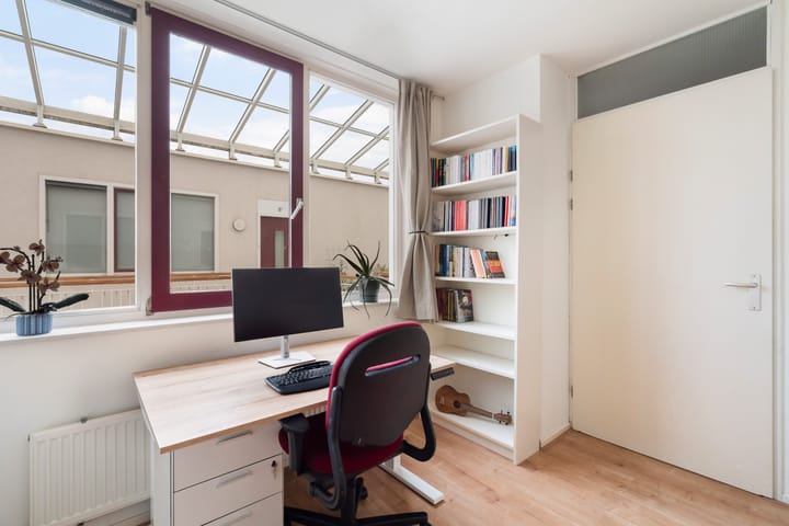 Foto 37 van Potgieterlaan 8-V