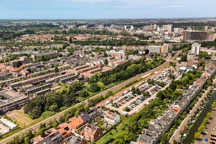 Foto 43 van Potgieterlaan 8-V